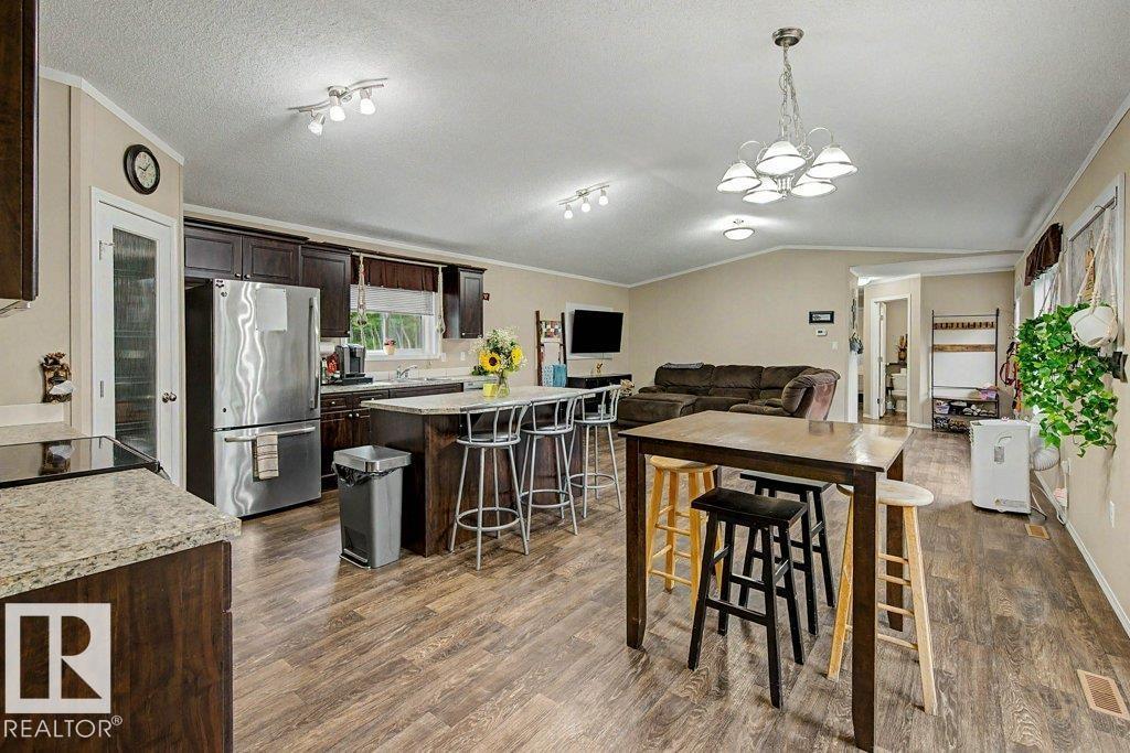 #30 53304 RGE ROAD 32 - 19