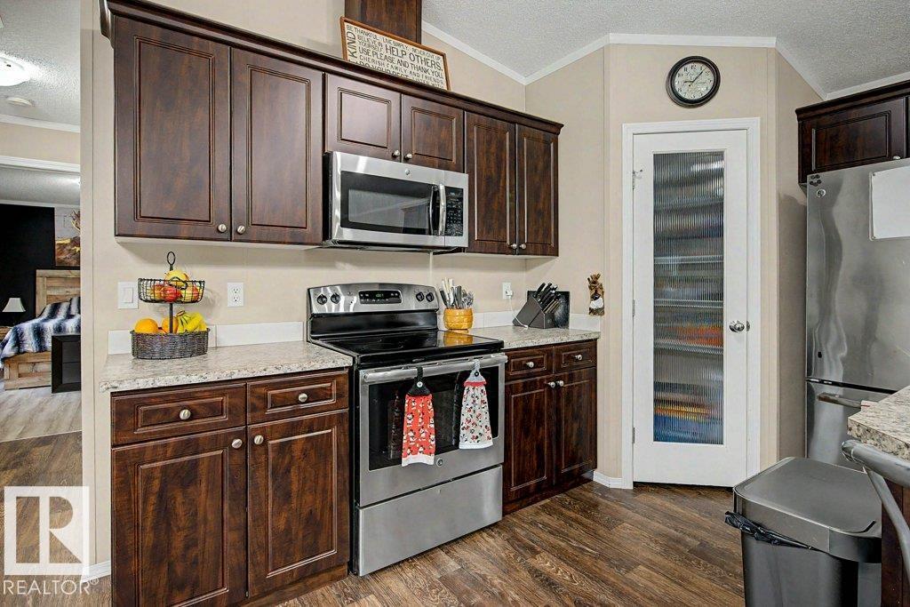 #30 53304 RGE ROAD 32 - 21