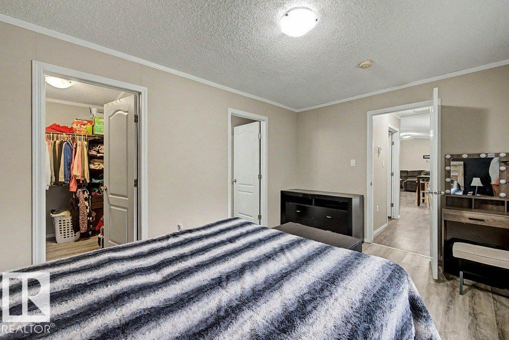 #30 53304 RGE ROAD 32 - 24