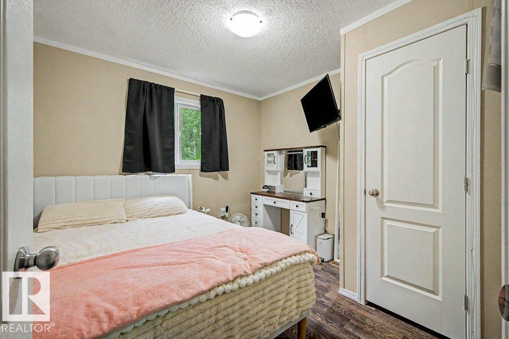 #30 53304 RGE ROAD 32 - 28