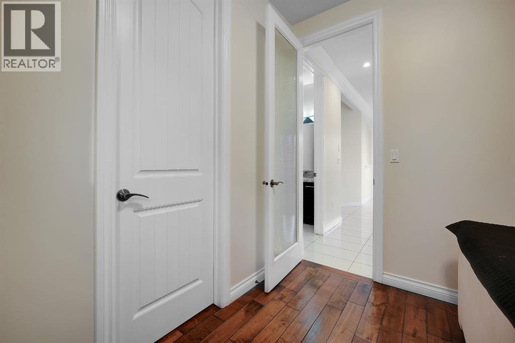 40 Baywater Court SW - 20