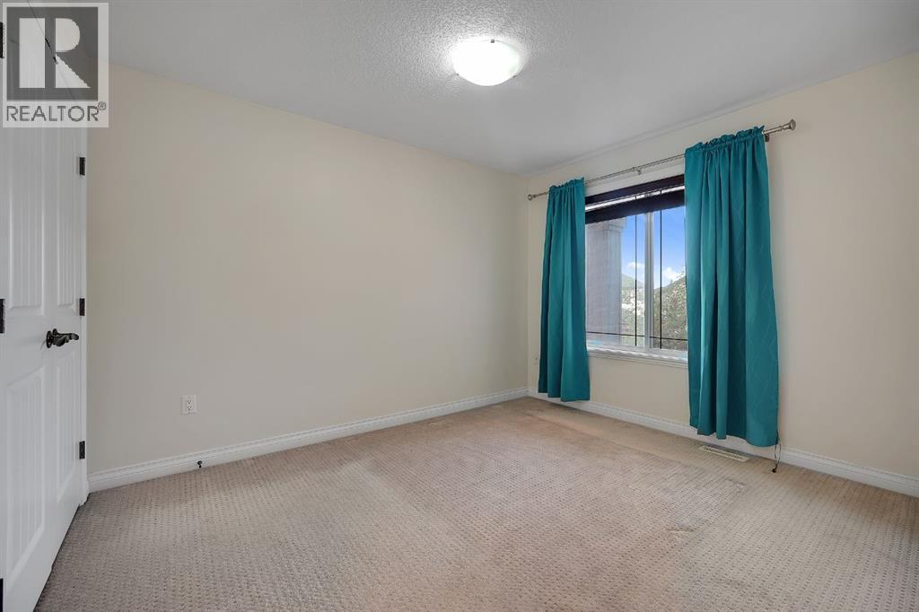 40 Baywater Court SW - 36