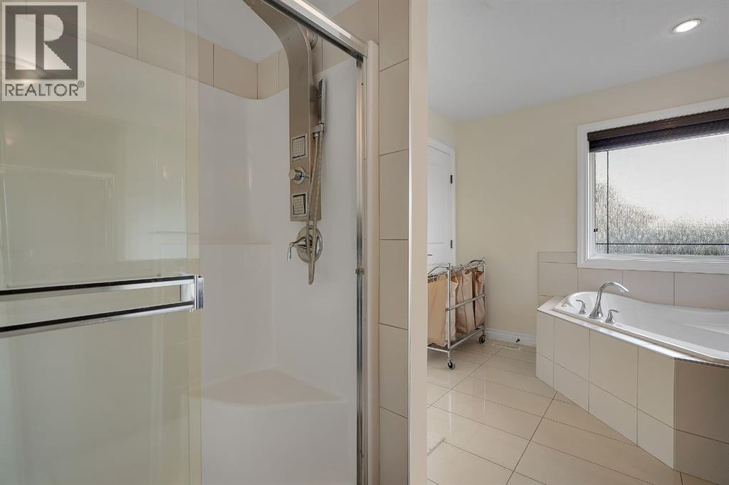 40 Baywater Court SW - 34