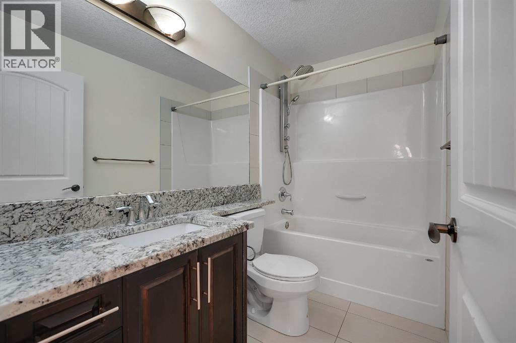 40 Baywater Court SW - 38