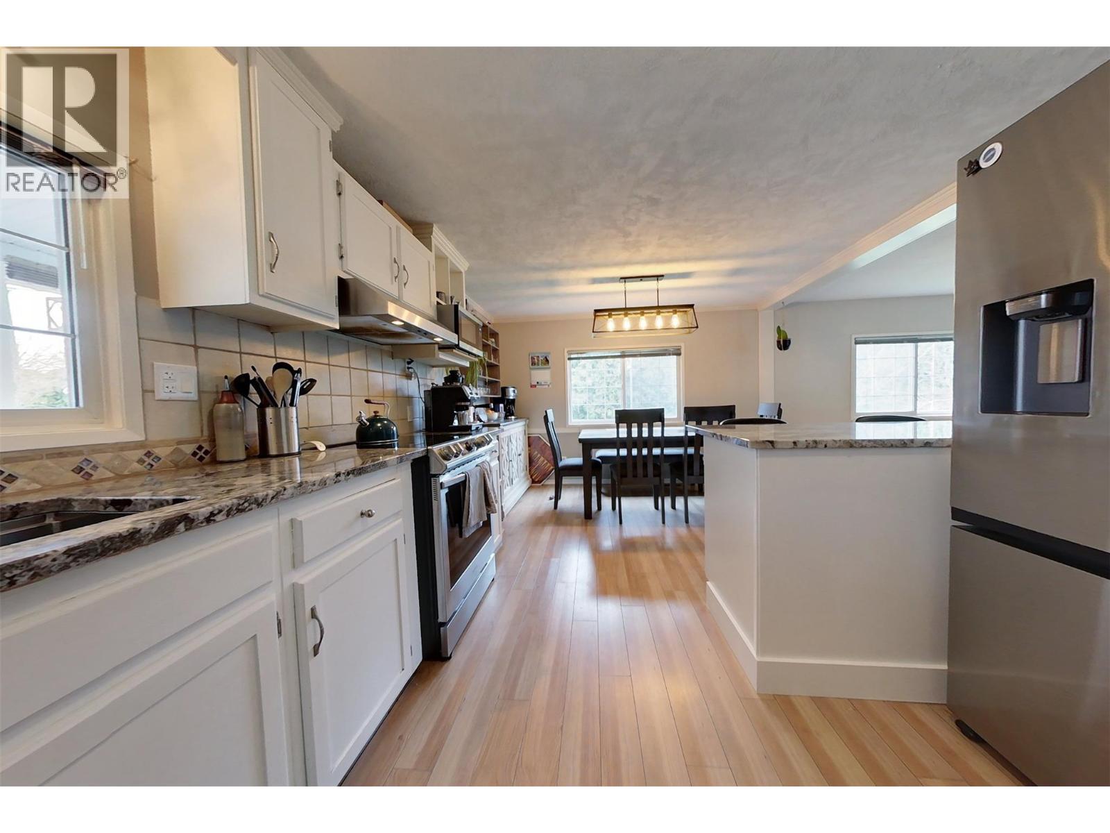 3433 ERICKSON Road - 6