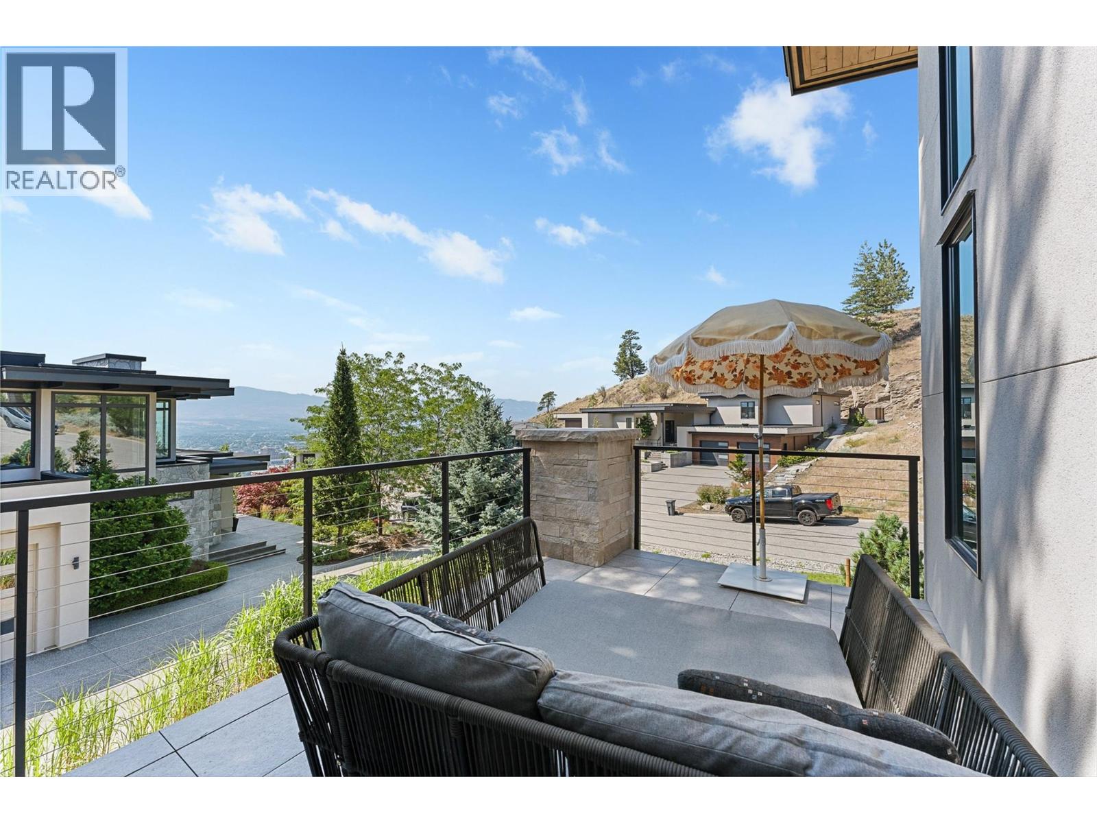 721 Pinehaven Court, Kelowna
