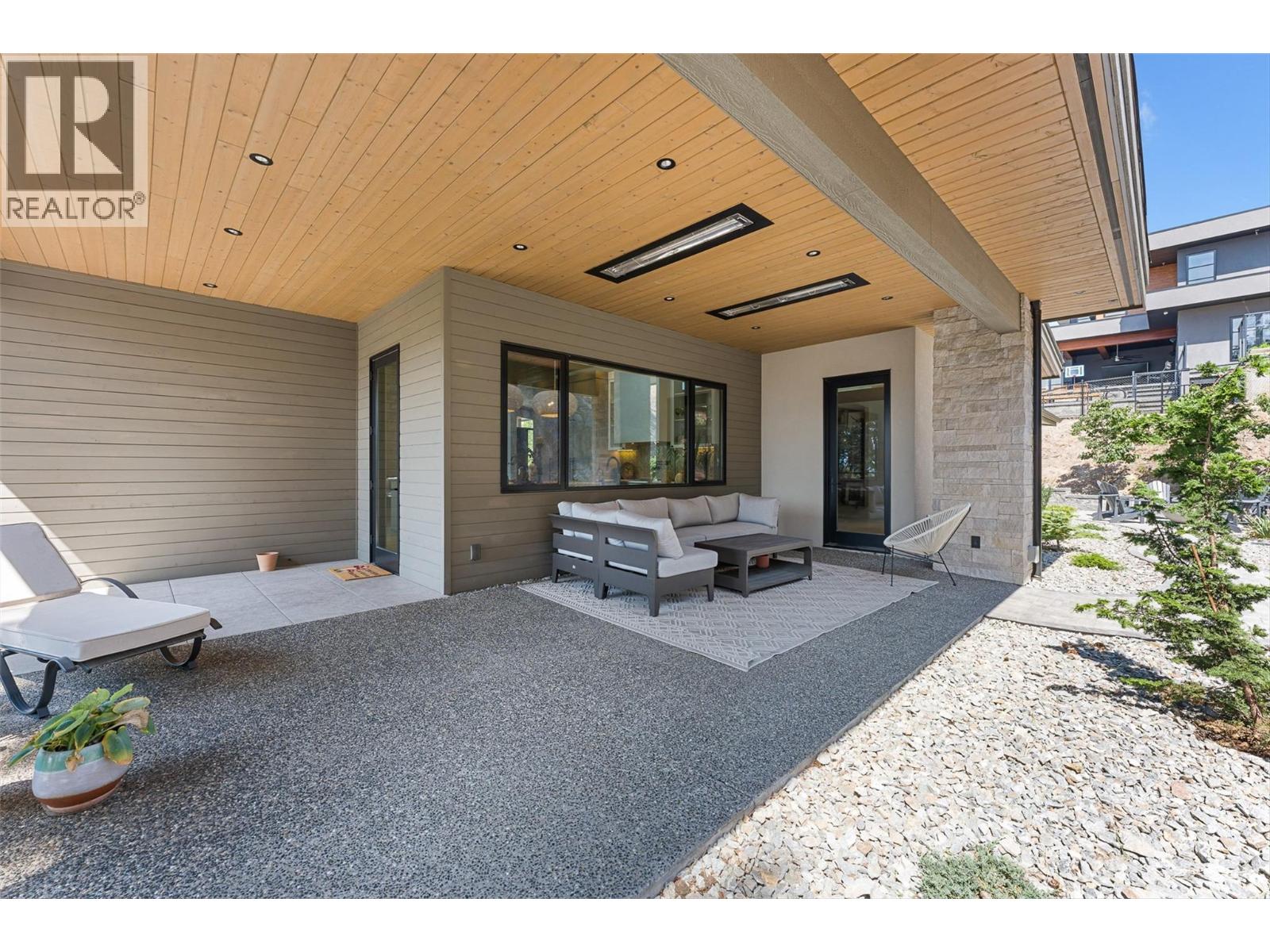 721 Pinehaven Court, Kelowna