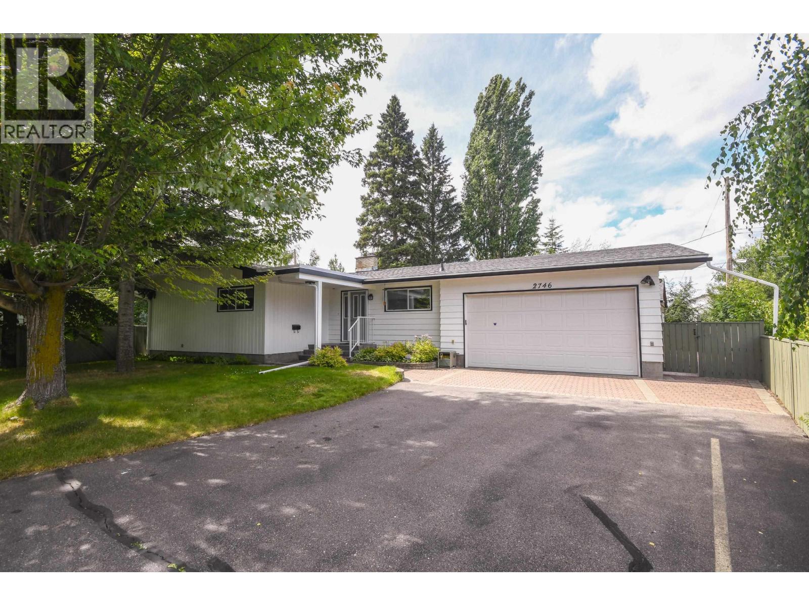 2746 FAIRVIEW CRESCENT - 24