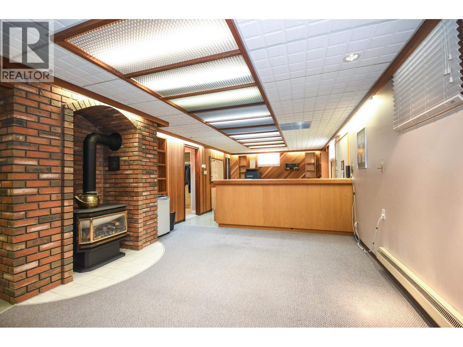 2746 FAIRVIEW CRESCENT - 29