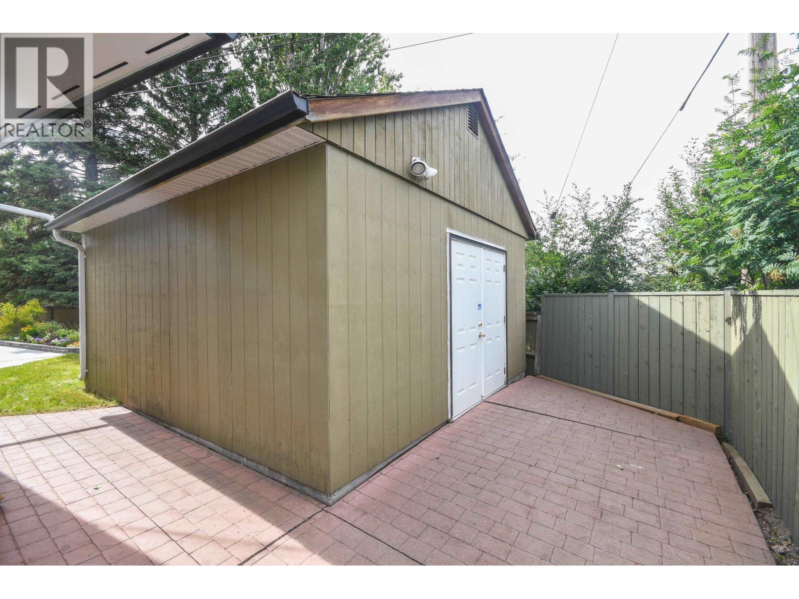 2746 FAIRVIEW CRESCENT - 39
