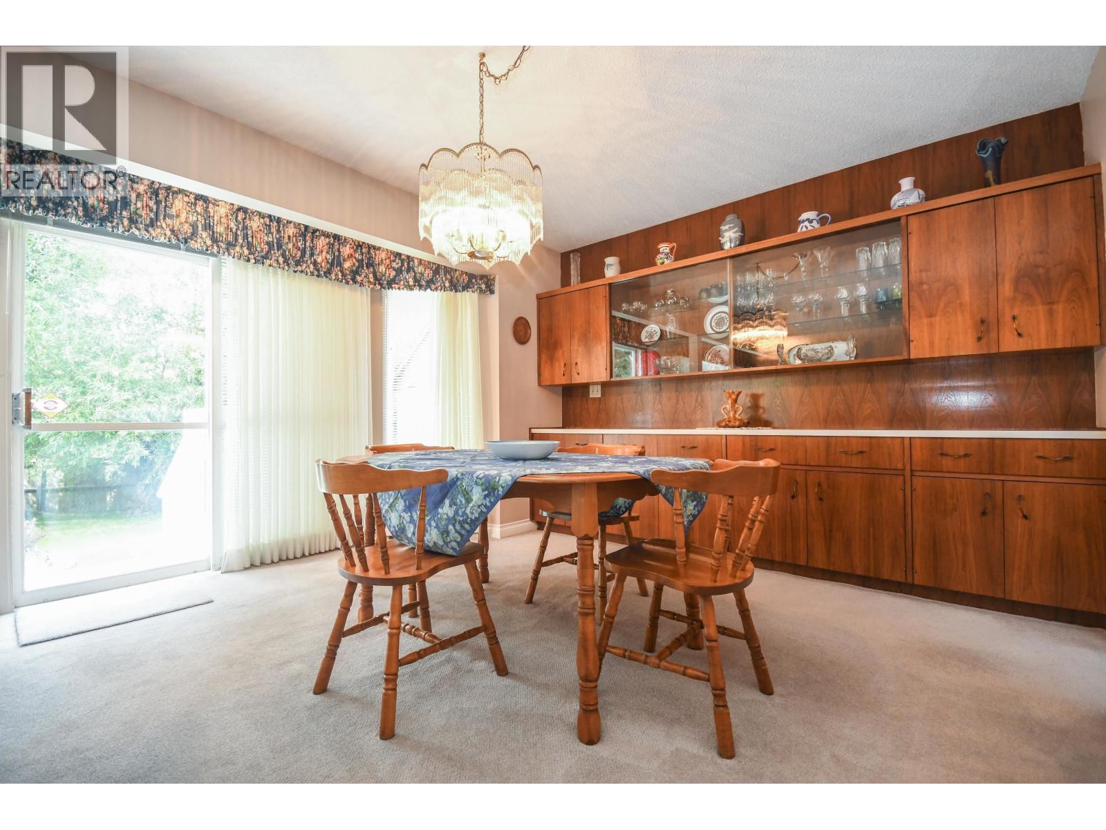 2746 FAIRVIEW CRESCENT - 8