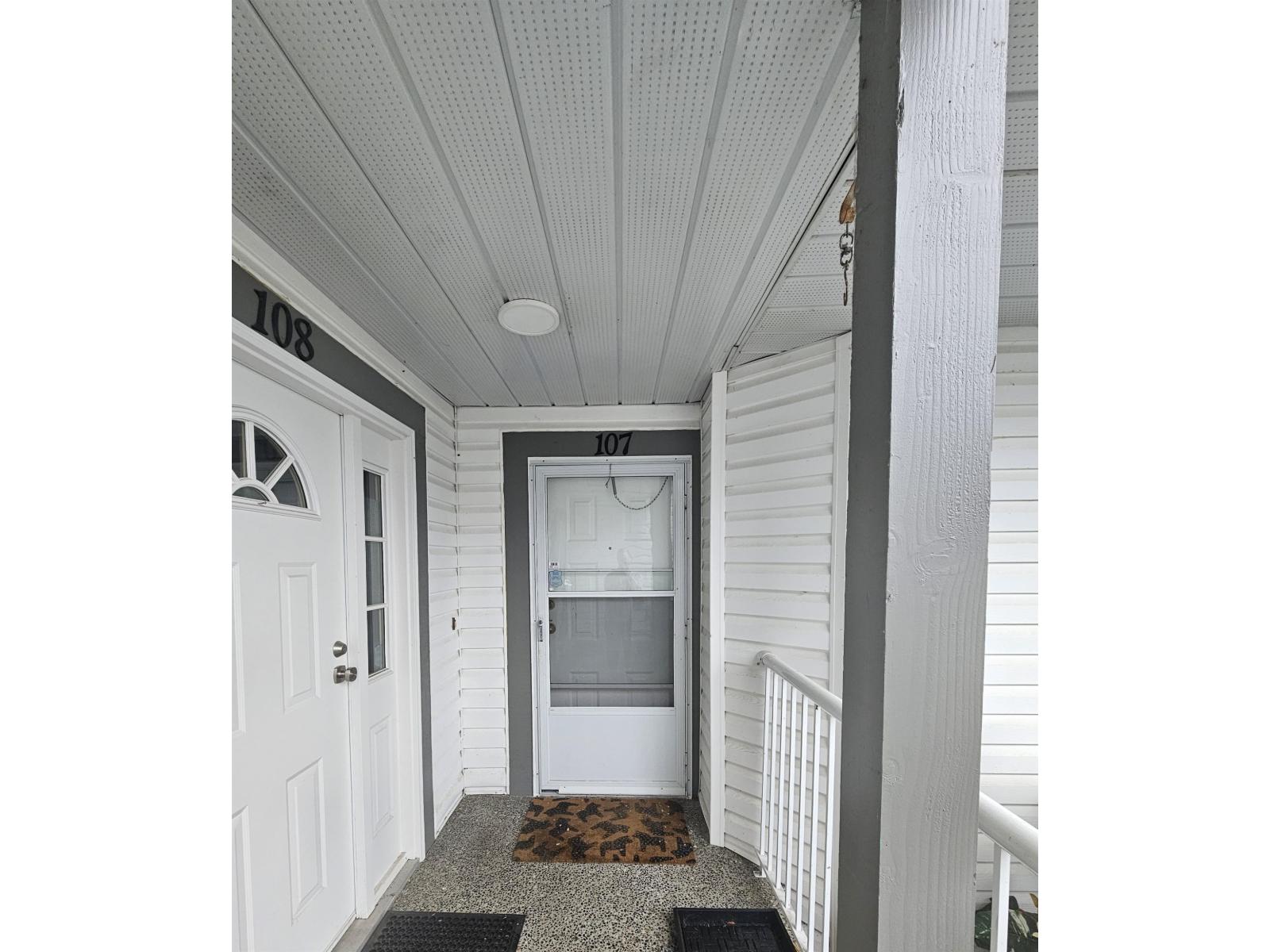 107 21937 48 AVENUE, Langley