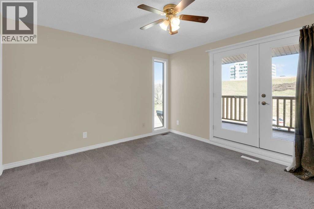2537 9 Avenue SE - 21