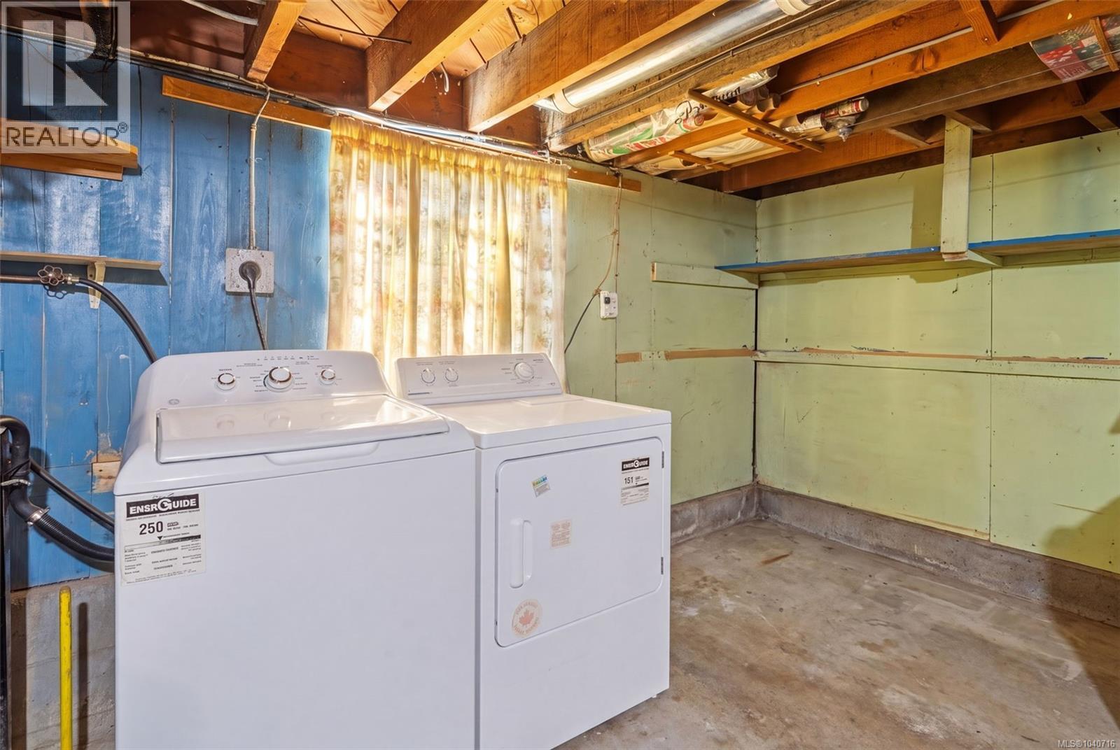 1193 Old Esquimalt Rd, Esquimalt