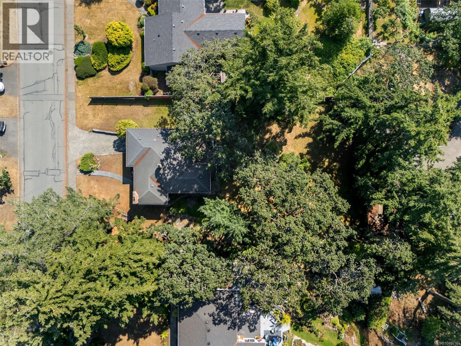 1193 Old Esquimalt Rd, Esquimalt
