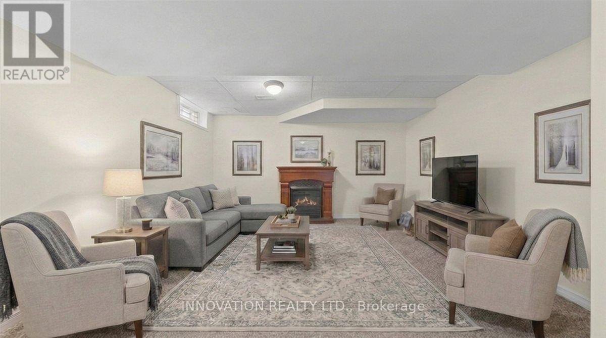 183 EQUESTRIAN DRIVE - 33