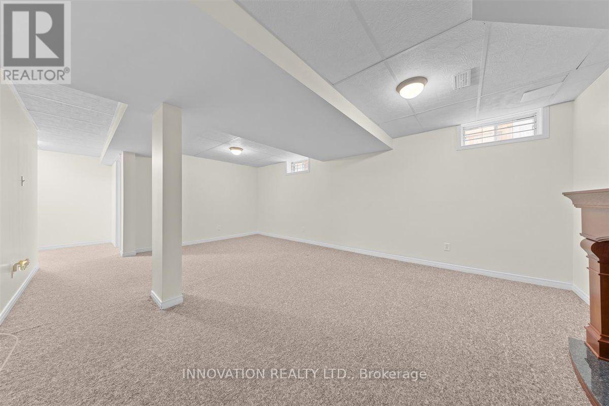 183 EQUESTRIAN DRIVE - 34