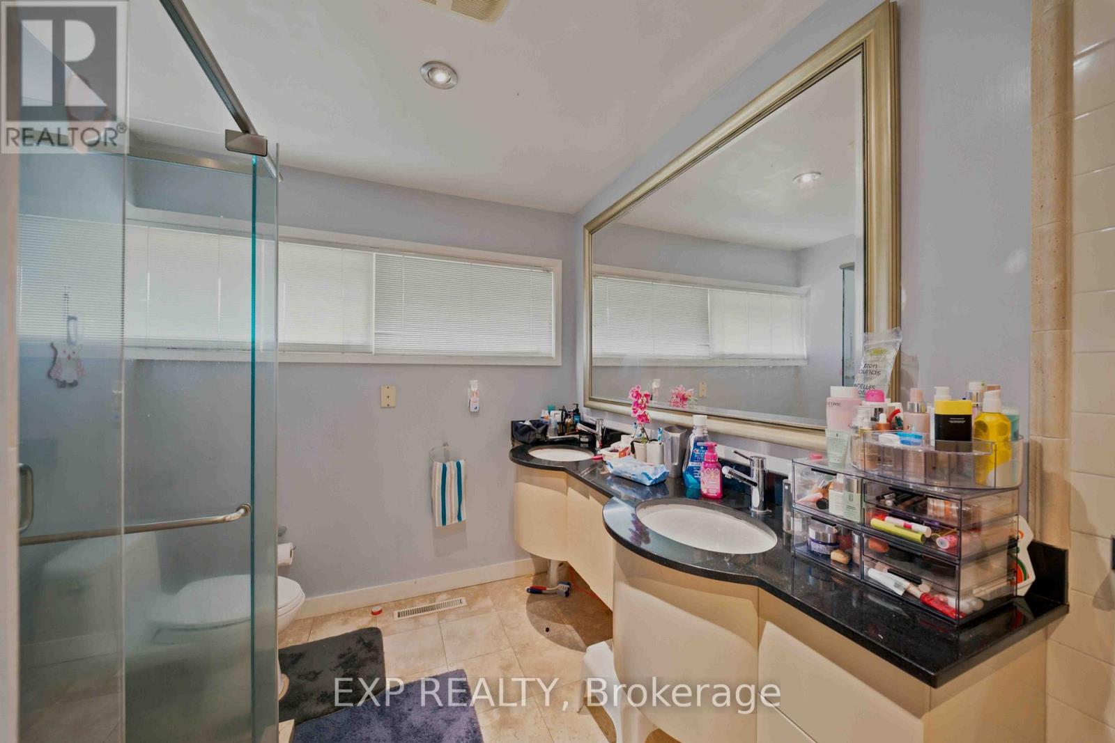 304 ROGER ROAD, Ottawa. Luxury613. By Peter Sagos - Image 19
