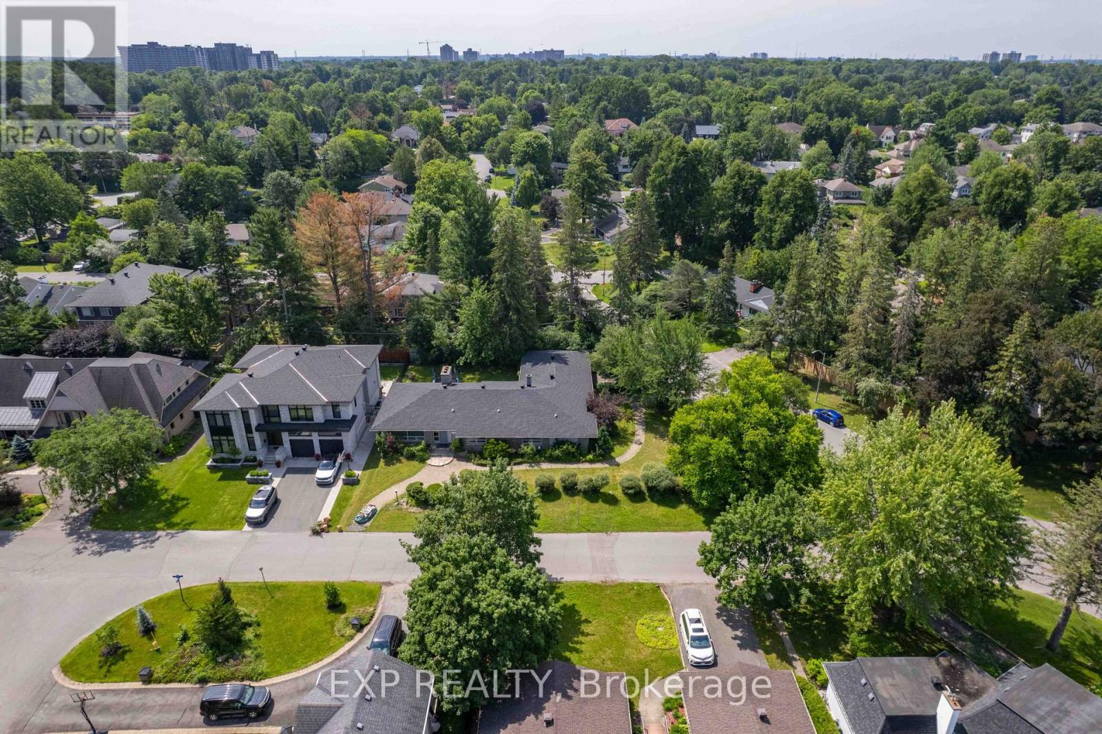 304 ROGER ROAD, Ottawa. Luxury613. By Peter Sagos - Image 49