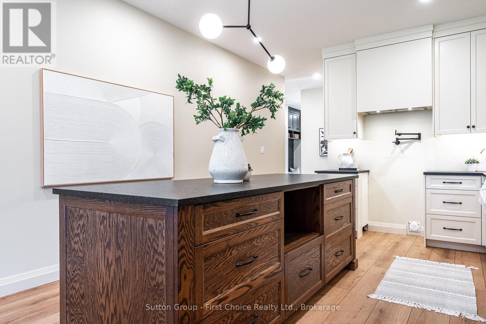 95 KENTON STREET - 14