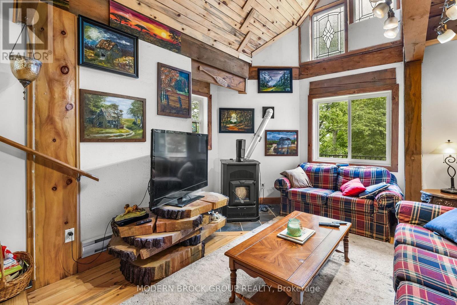 30 B6A OTTER LAKE ROAD - 16
