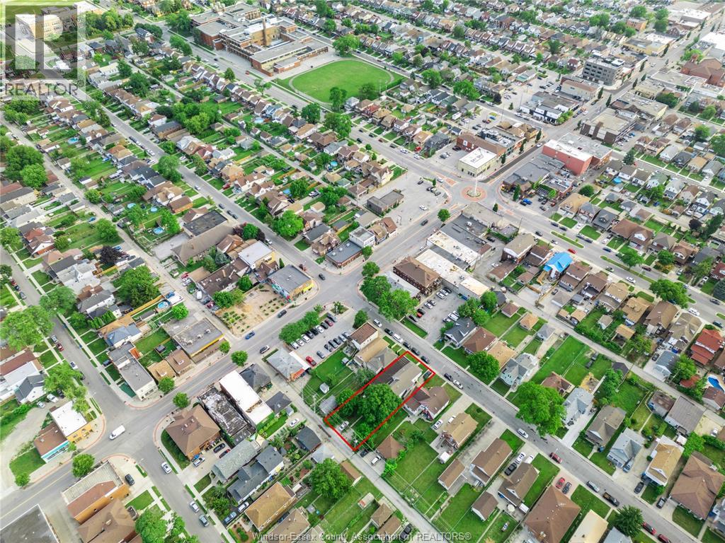 972-976 LANGLOIS - 3