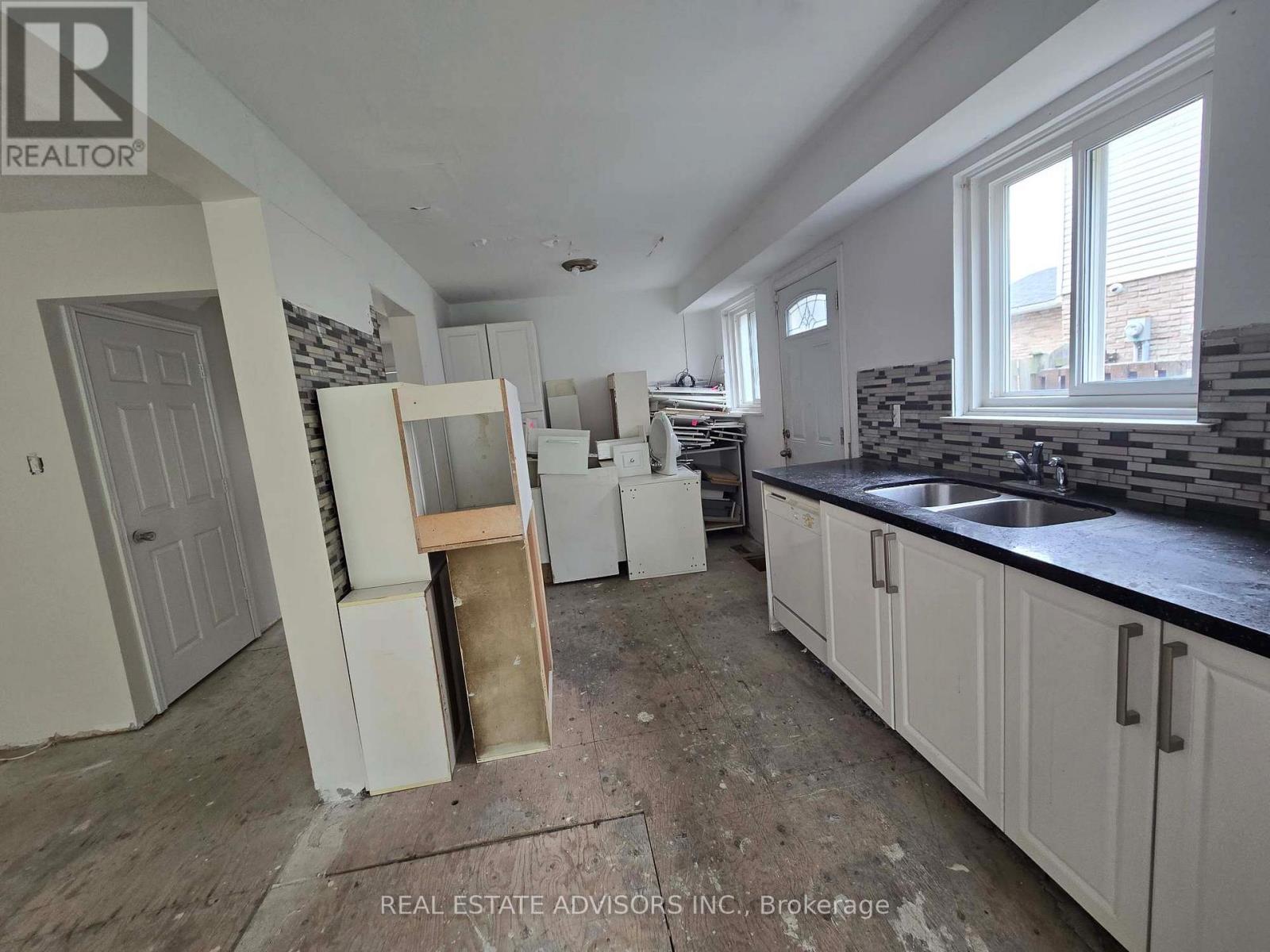 238 BRAYMORE BOULEVARD - 6