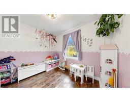 33 Neapolitan Drive, Toronto, ON M1P4B2 Photo 16