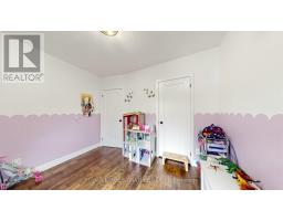 33 Neapolitan Drive, Toronto, ON M1P4B2 Photo 18