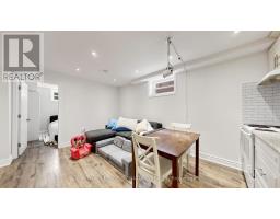 33 Neapolitan Drive, Toronto, ON M1P4B2 Photo 29