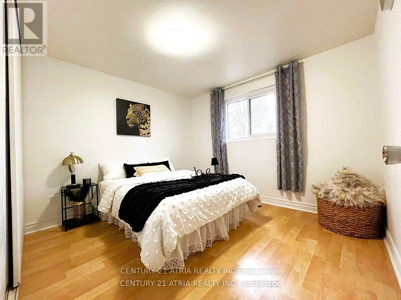154 FRESHMEADOW DRIVE - 14