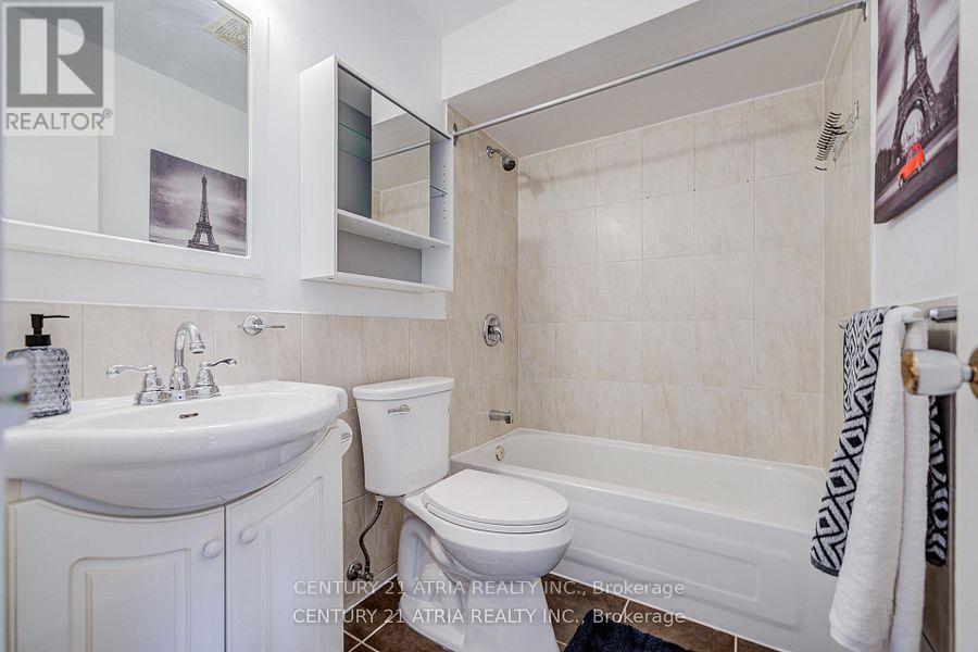 154 FRESHMEADOW DRIVE - 18
