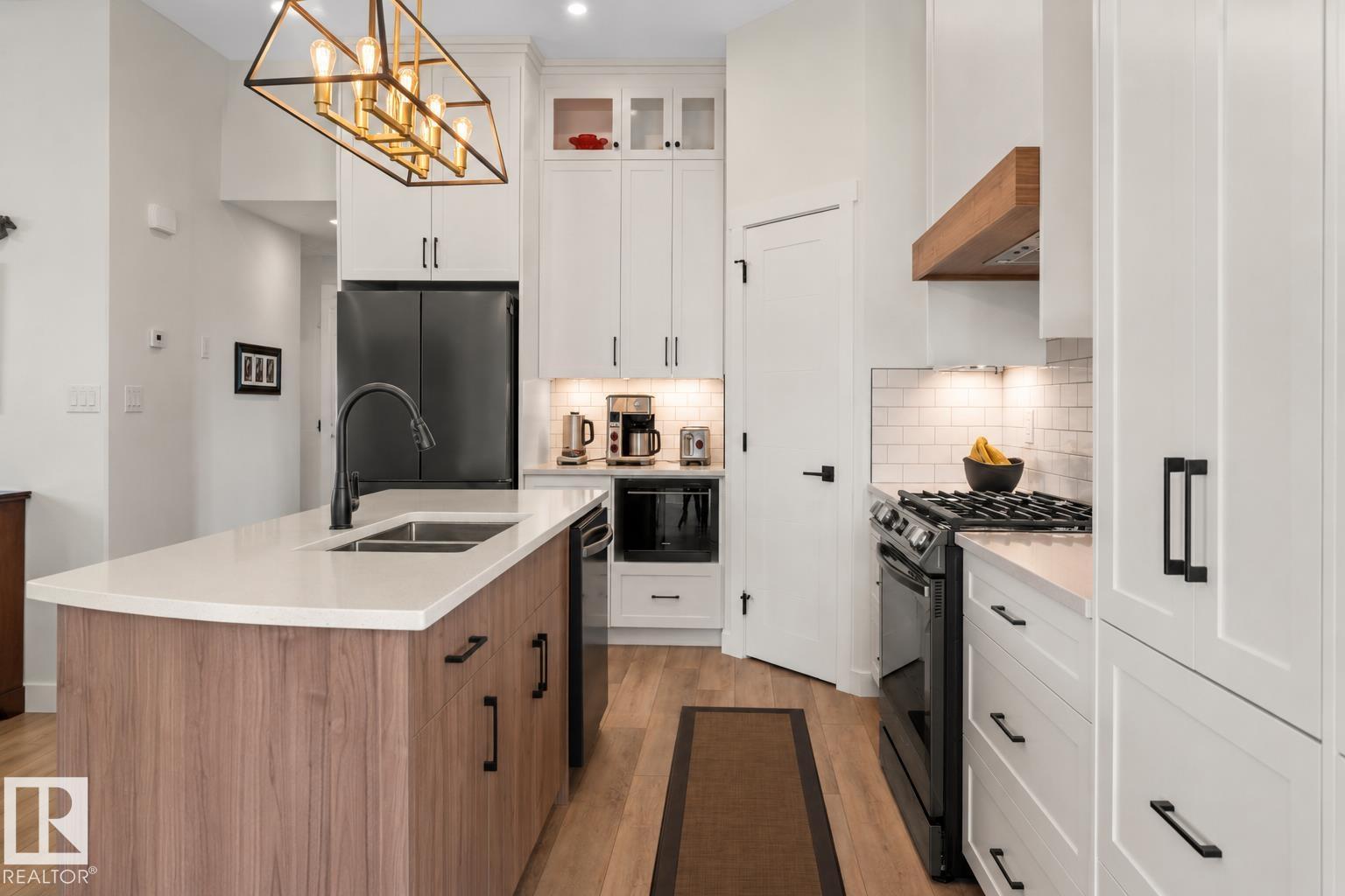 314 WATERTON WY - 10
