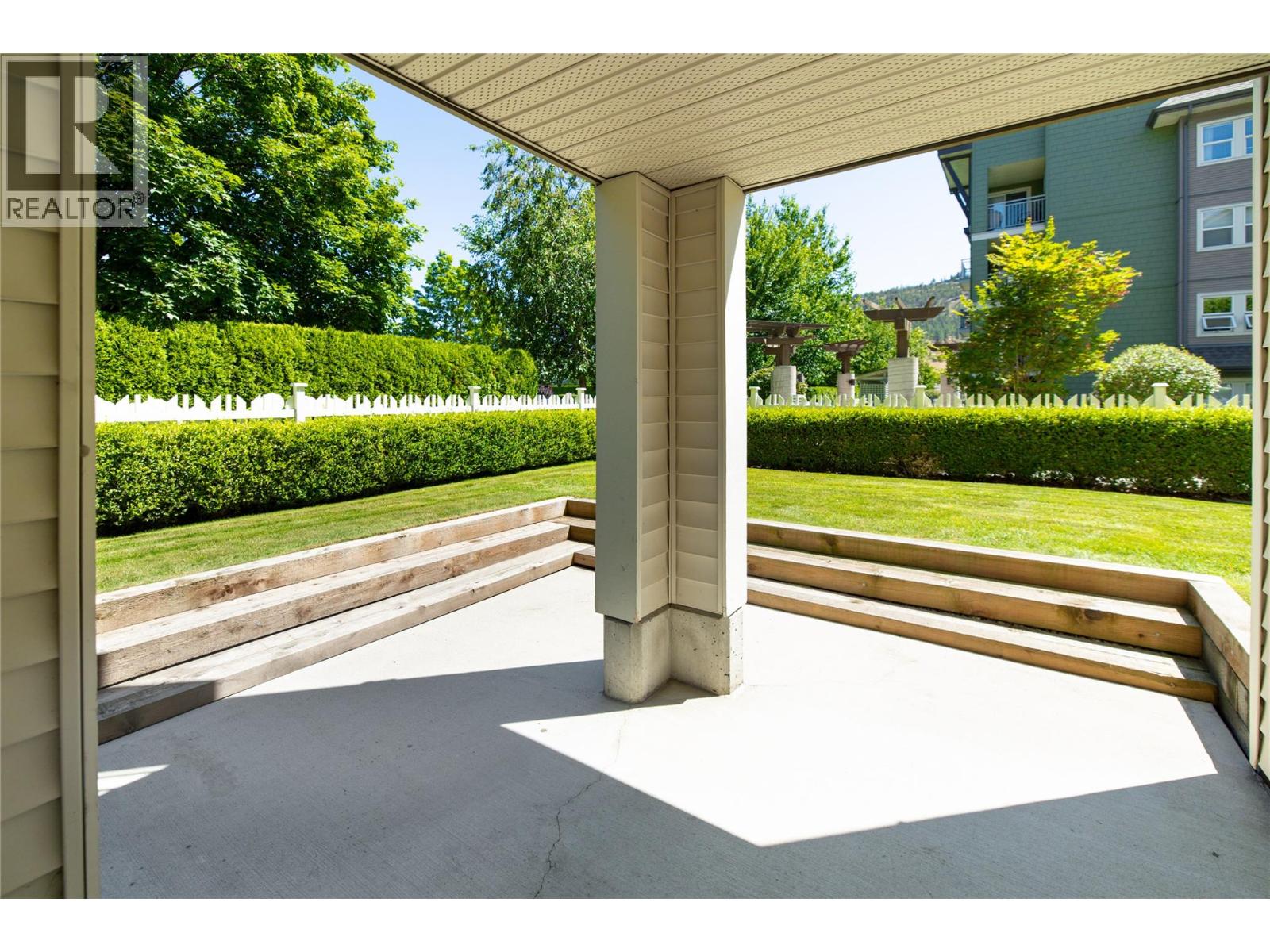 #114 547 Yates Road - 11