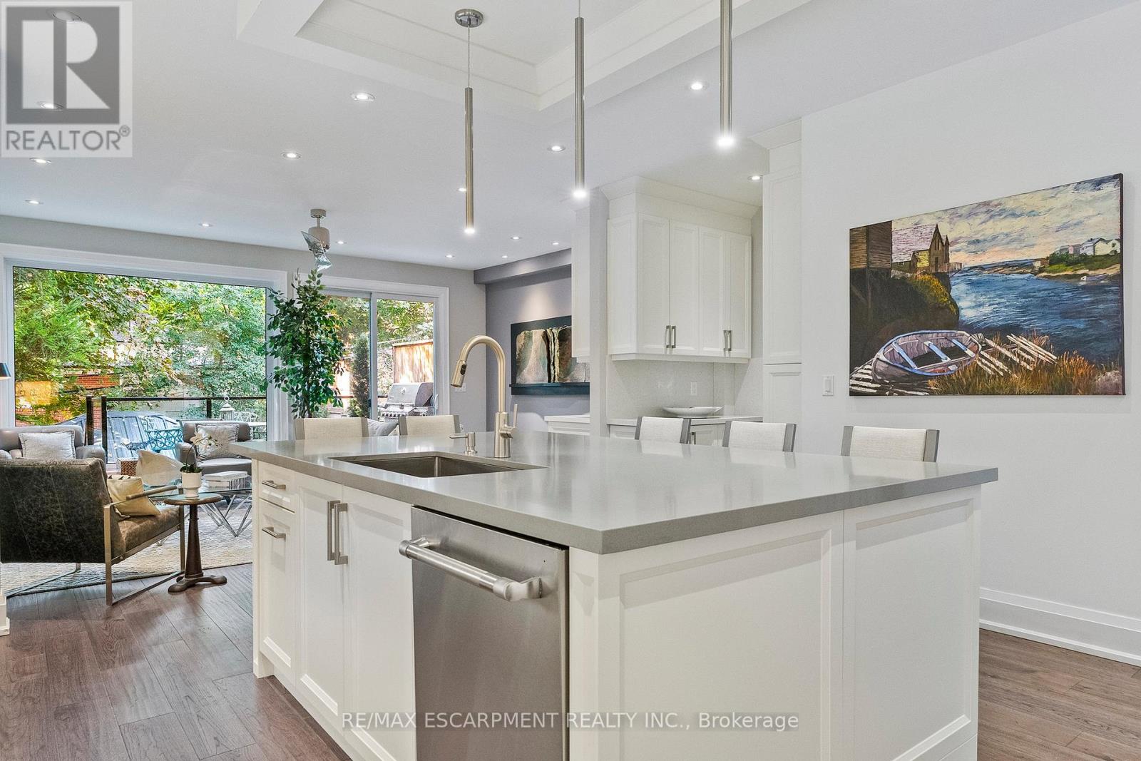 24 CAYUGA AVENUE - 12