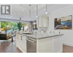 24 Cayuga Avenue, Mississauga, ON L5G3S7 Photo 12