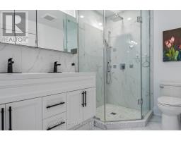 24 Cayuga Avenue, Mississauga, ON L5G3S7 Photo 25