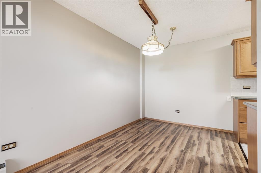 #366 1620 8 Avenue NW - 15