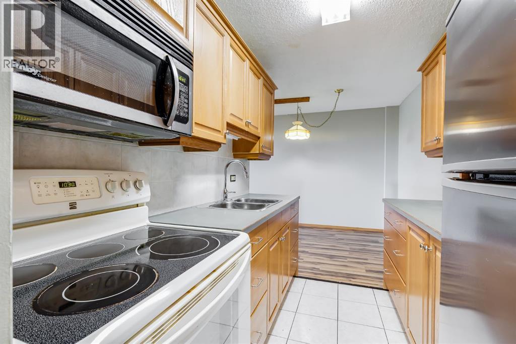 #366 1620 8 Avenue NW - 20
