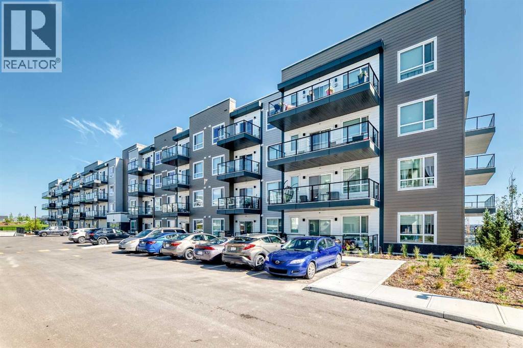 #3211 33 Carringham Gate NW - 42