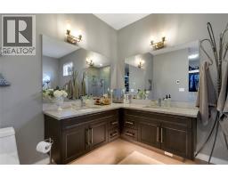 595 Vineyard Way N Unit# 31, Vernon, BC V1H2M2 Photo 48
