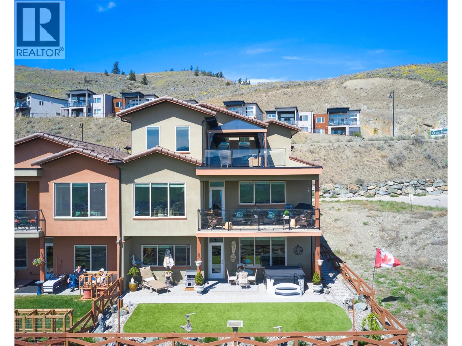 #31 595 Vineyard Way N - 80