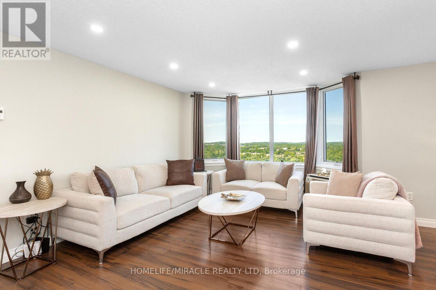 #1705 35 GREEN VALLEY DRIVE - 12
