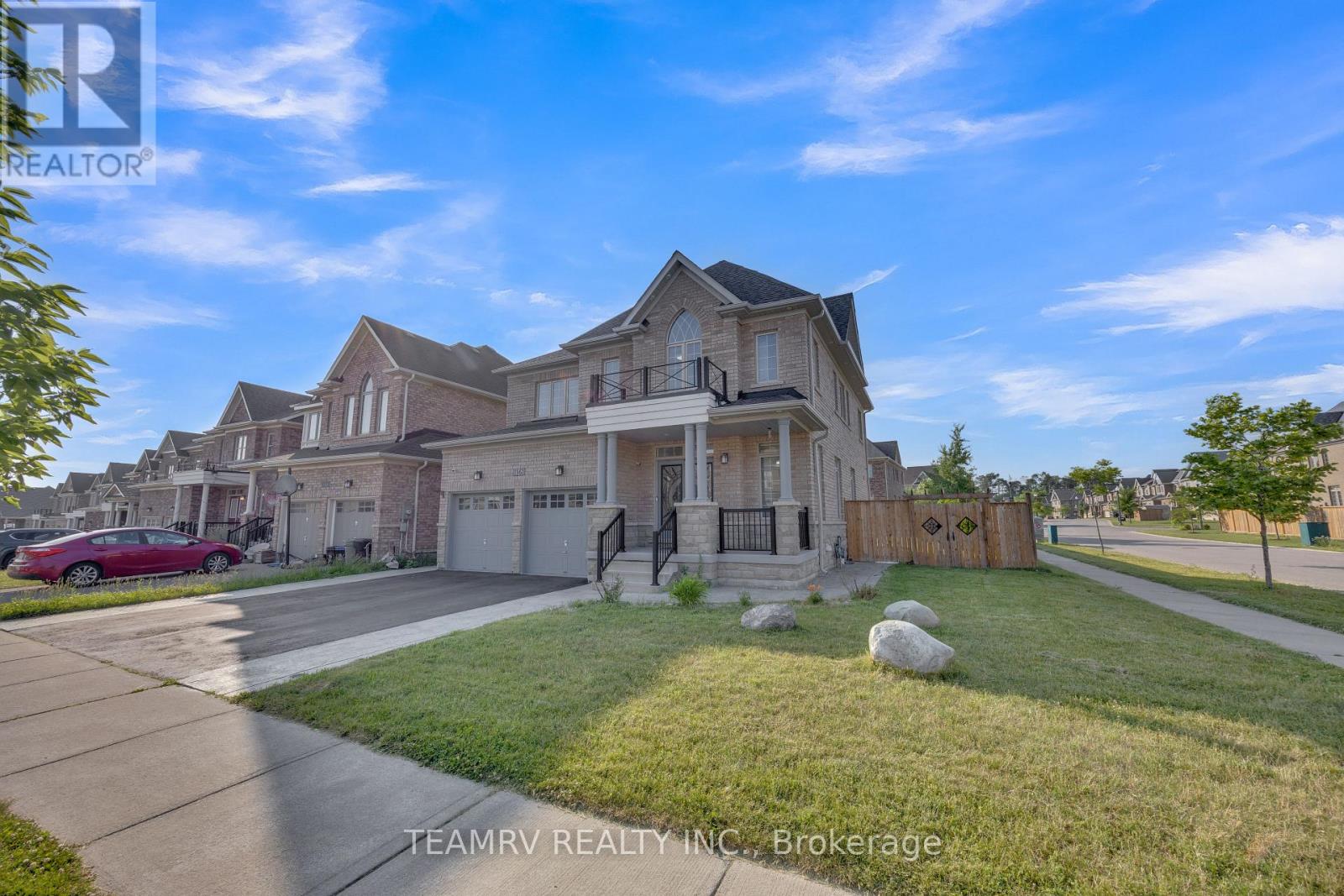 1161 UPPER THAMES DRIVE - 2