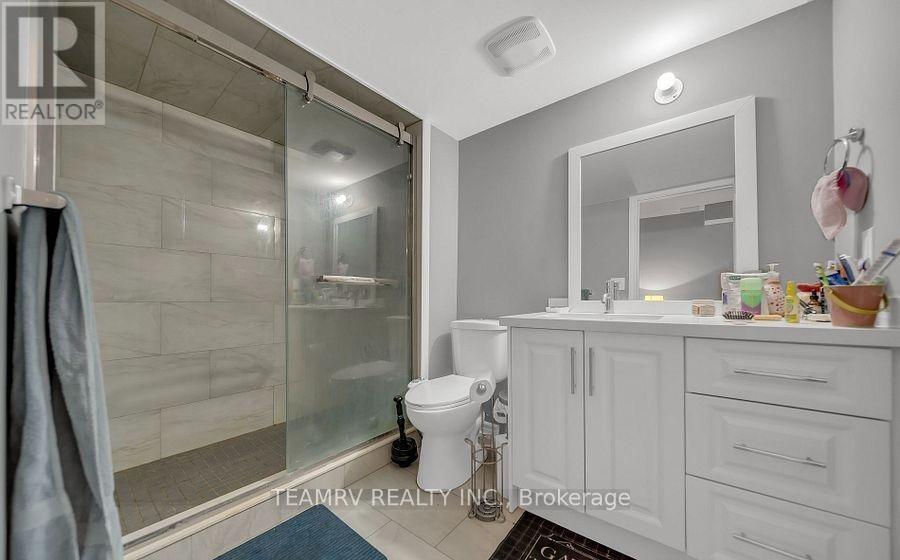 1161 UPPER THAMES DRIVE - 46