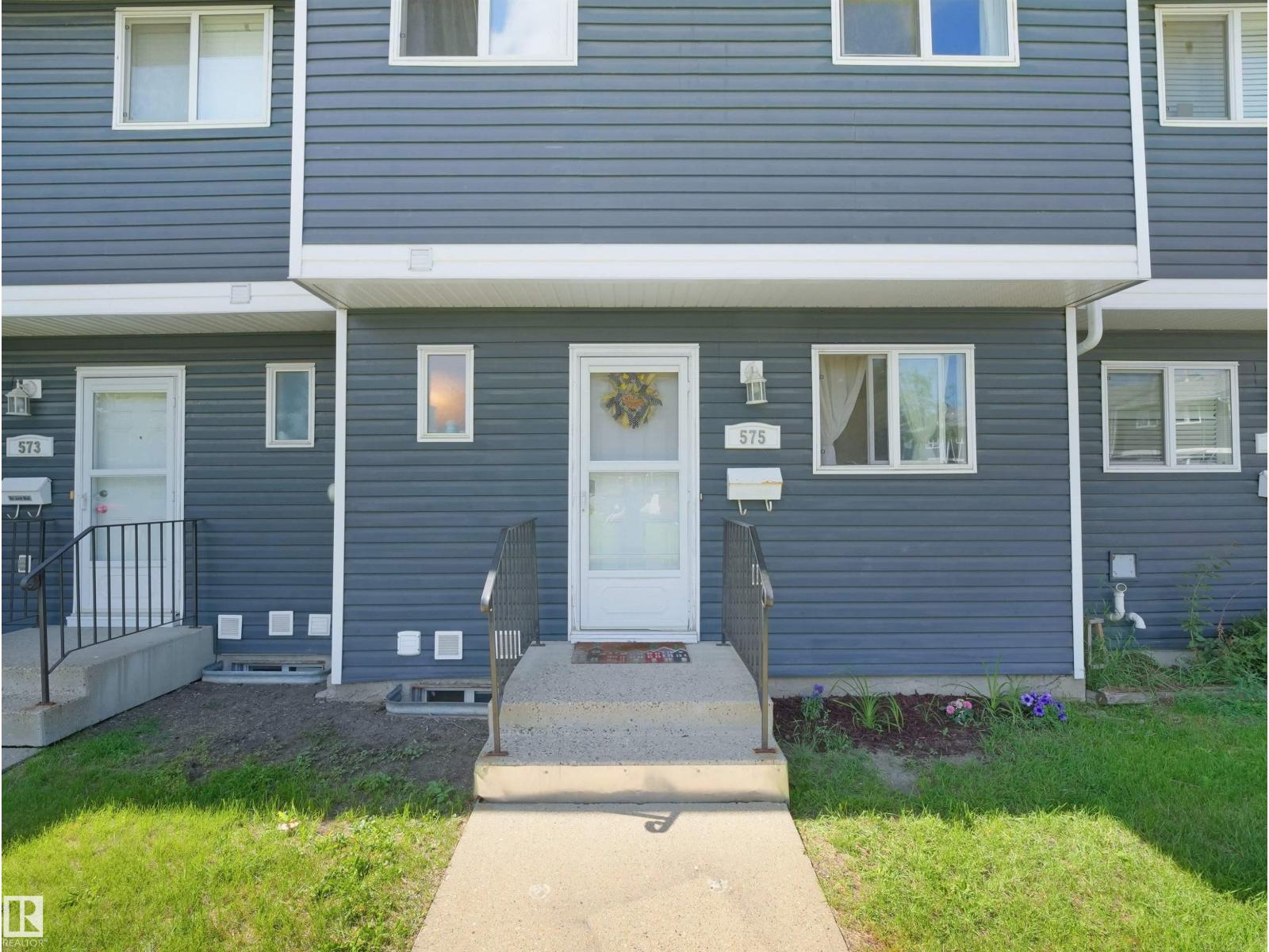 575 DUNLUCE RD NW - 1