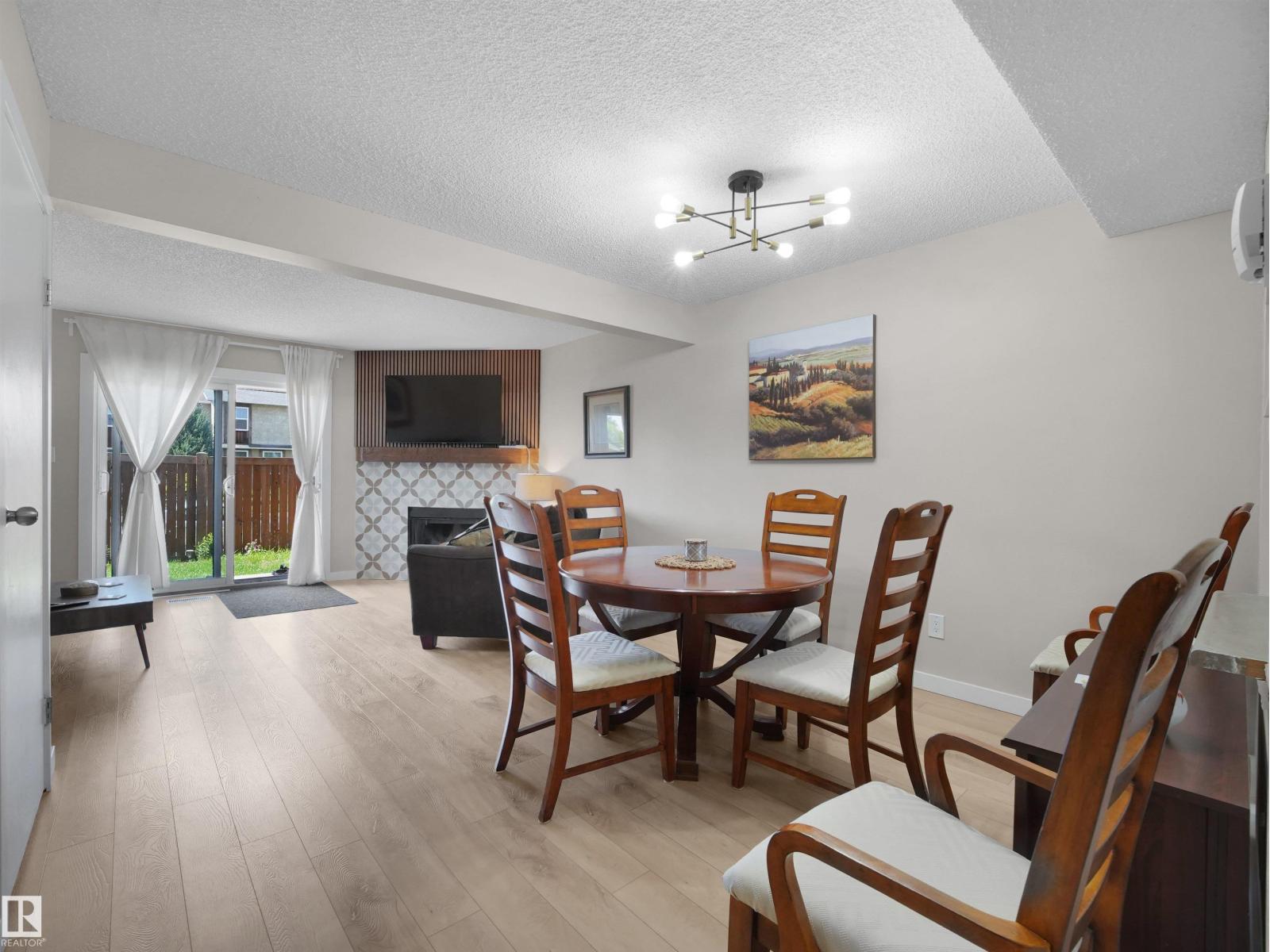 575 DUNLUCE RD NW - 18