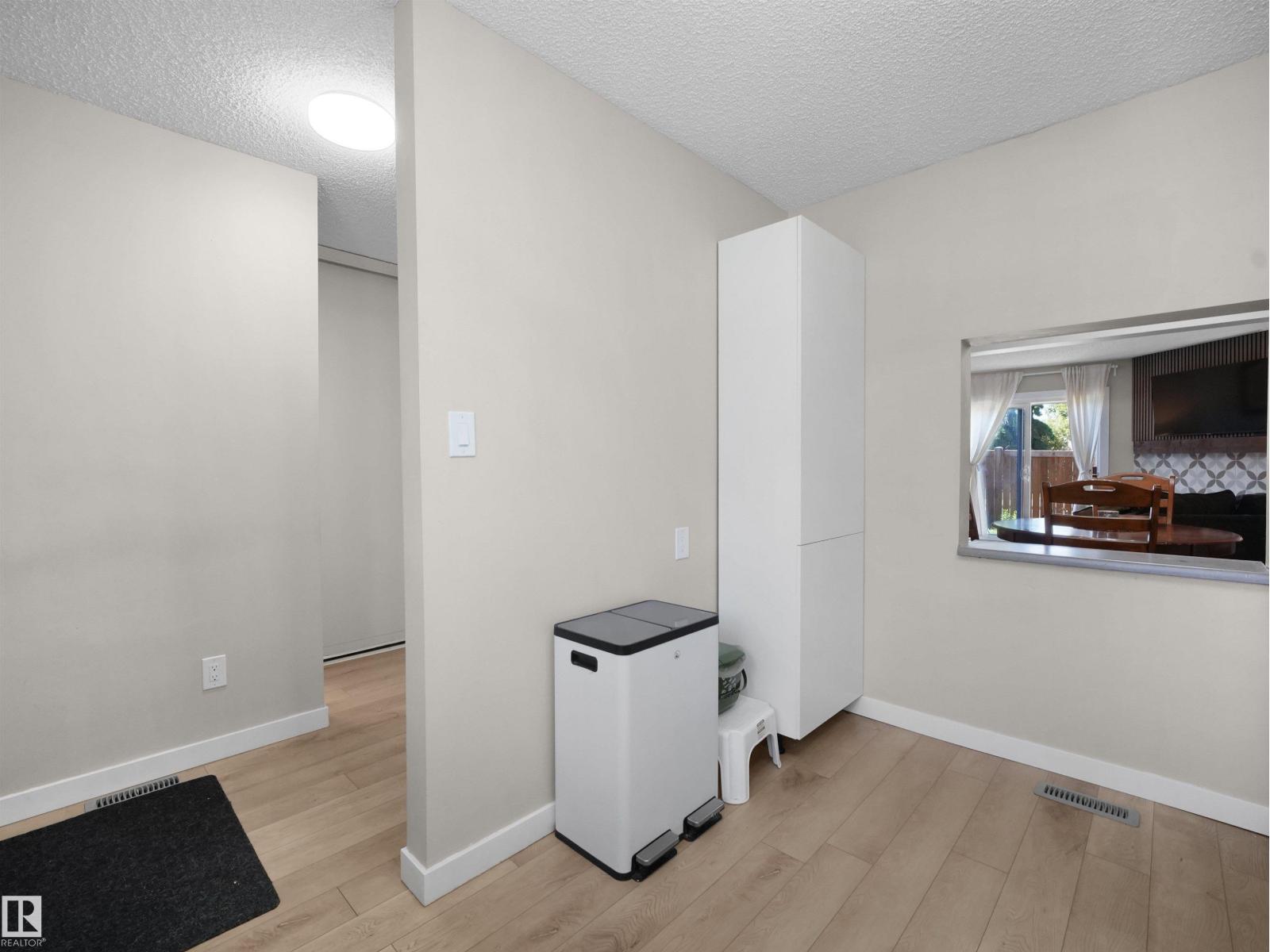 575 DUNLUCE RD NW - 9
