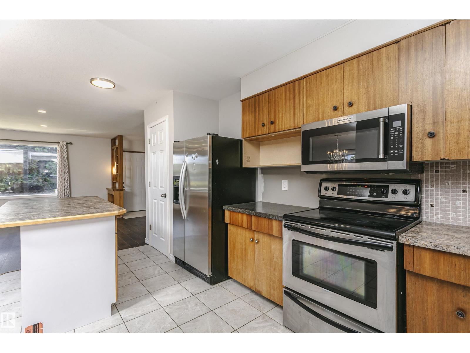 11440 44A AV NW - 11