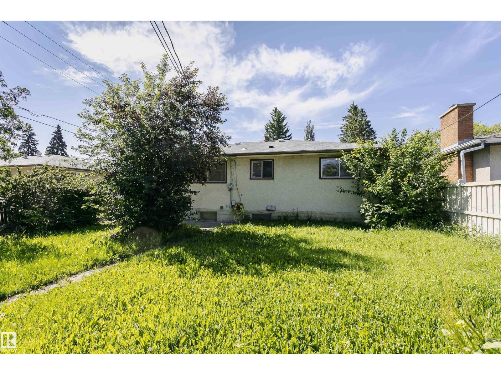 11440 44A AV NW - 35